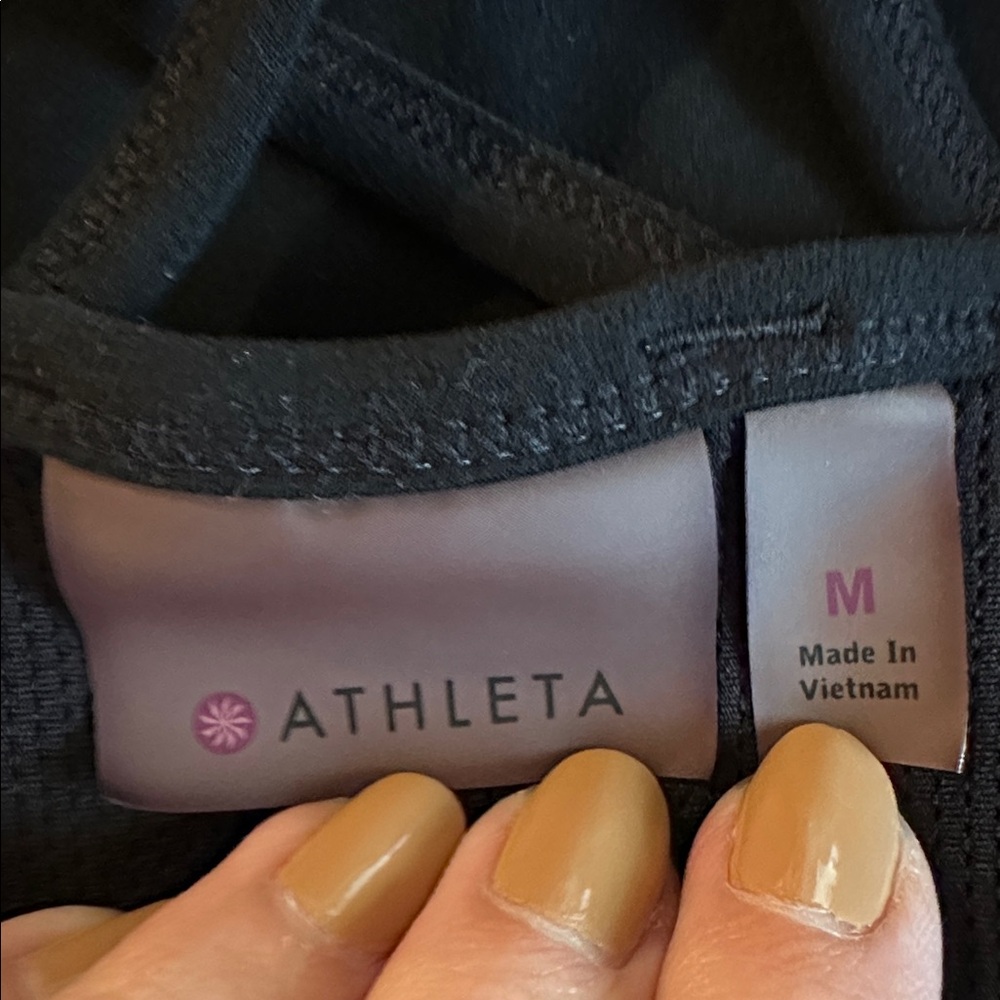 Athleta Fully Focused Sports Bra Black - Picture 4 of 9